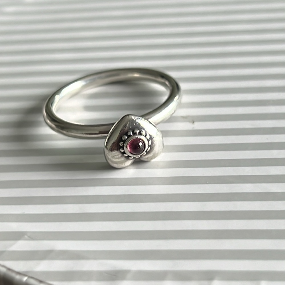 Pandora Ring - Picture 3 of 4